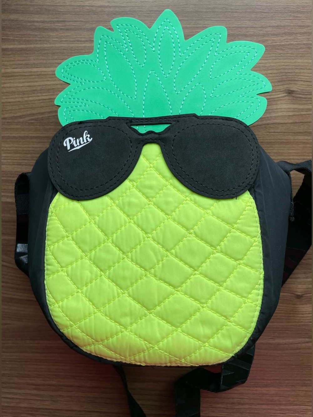 VS PINK Pineapple Insulated Cooler Bag Lunch Box NWOT